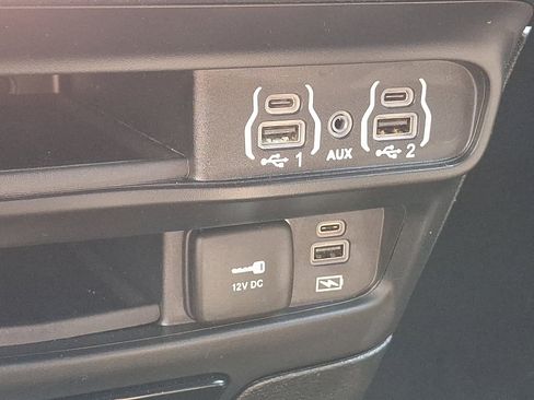 Certified 2022 Chrysler Pacifica Touring-L w/ S Appearance Package FWD image 25