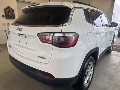 Used 2023 Jeep Compass Latitude w/ Convenience Group