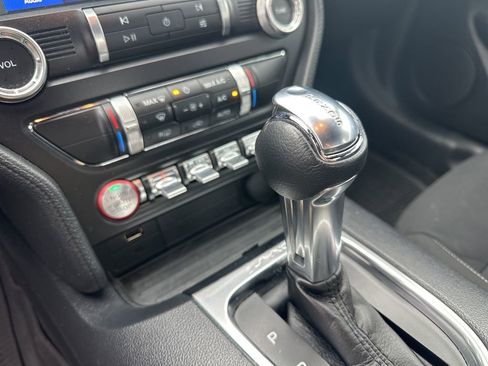 Used 2022 Ford Mustang EcoBoost w/ Equipment Group 101A image 16