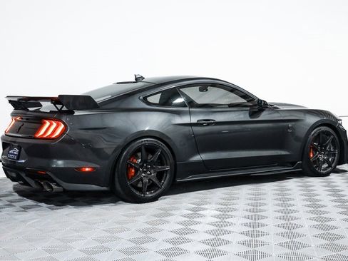 Used 2020 Ford Mustang Shelby GT500 w/ Carbon Fiber Track Pack image 4
