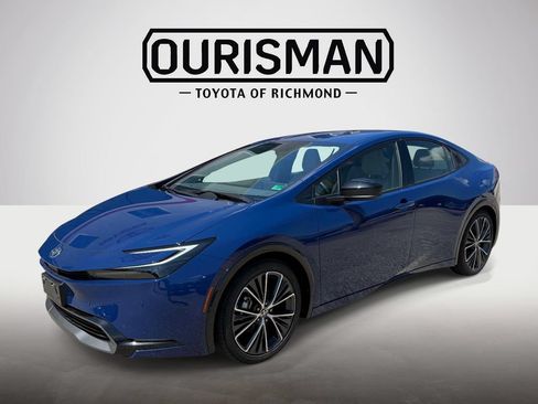 Used 2026 Toyota Prius XLE FWD image 4