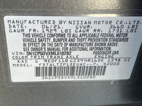 Used 2021 Nissan Kicks SR w/ Interior Electronics Package FWD image 29