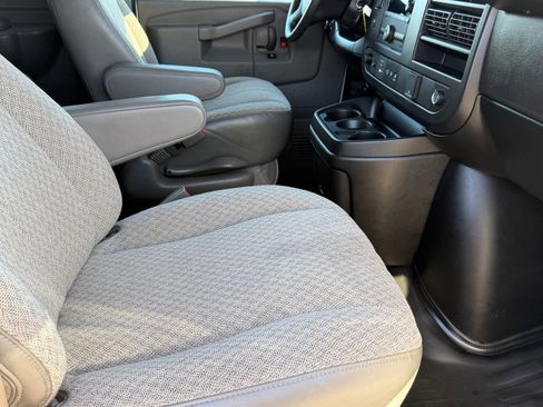 Used 2023 Chevrolet Express 3500 LS image 11