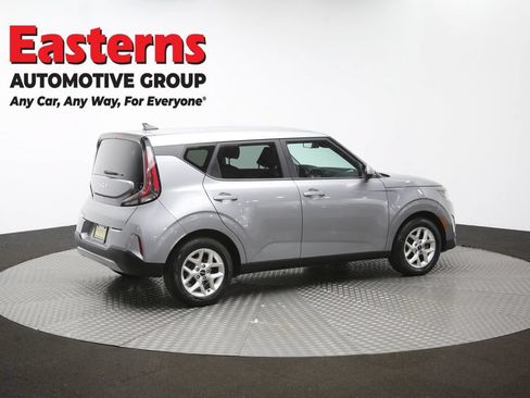 Used 2023 Kia Soul LX w/ Option Group 015 FWD image 42