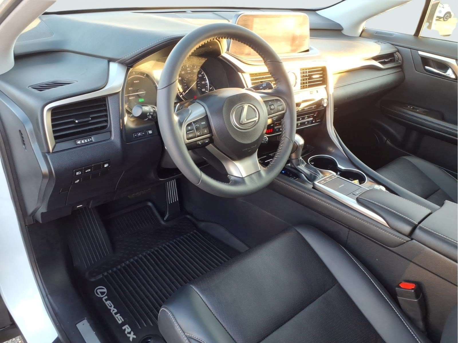 Used 2022 Lexus RX 450h AWD w/ Premium Package image 30