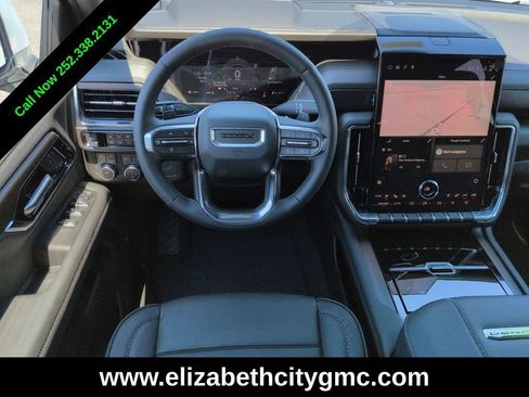 New 2026 GMC Yukon Denali AWD/4WD image 18