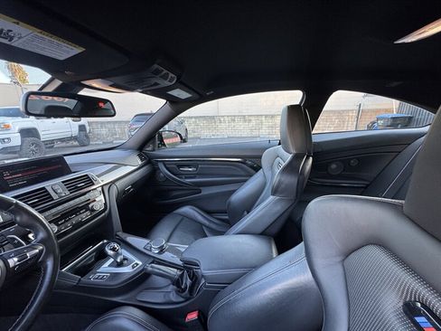 Used 2018 BMW M4 Coupe w/ Competition Package RWD image 33