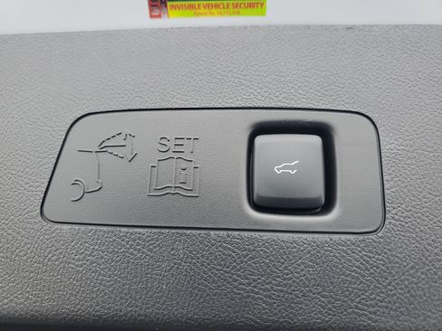 New 2026 Lincoln Corsair Premiere image 30