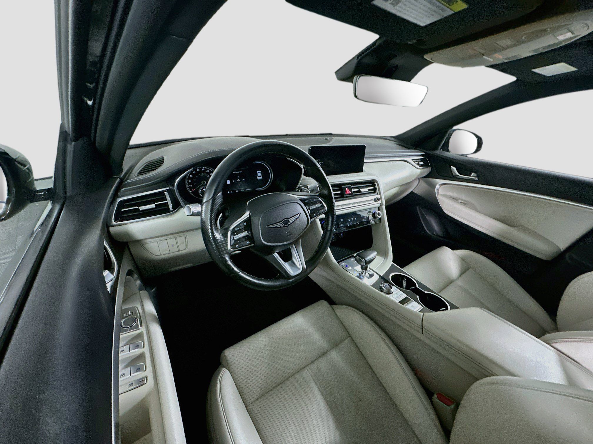 Used 2025 Genesis G70 2.5T RWD image 18