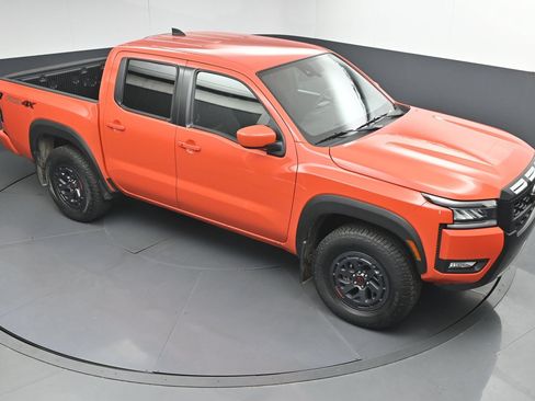 Certified 2025 Nissan Frontier PRO-4X w/ Interior Protection Package AWD/4WD image 32