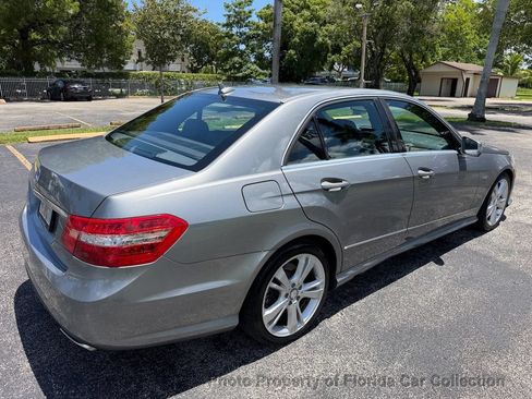 Used 2012 Mercedes-Benz E 350 Sedan image 4