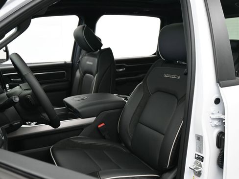 New 2026 RAM 1500 Laramie w/ Night Edition AWD/4WD image 10