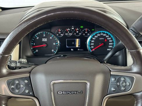 Used 2019 GMC Yukon Denali w/ Denali Ultimate Package image 35