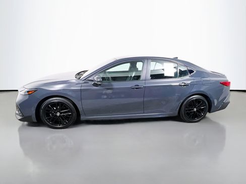 Used 2025 Toyota Camry SE w/ Multimedia Upgrade Package image 9