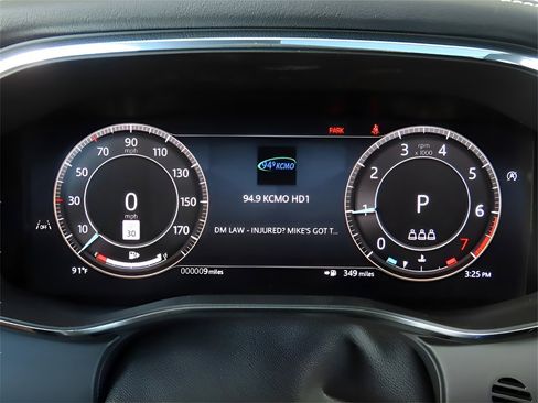 Used 2025 Jaguar F-PACE R-Dynamic S image 39