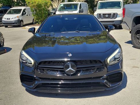 Used 2018 Mercedes-Benz SL 63 AMG image 2