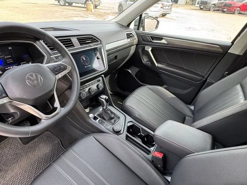 Certified 2024 Volkswagen Tiguan Wolfsburg Edition AWD/4WD image 34