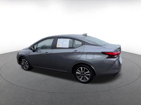 Used 2025 Nissan Versa SV FWD image 10