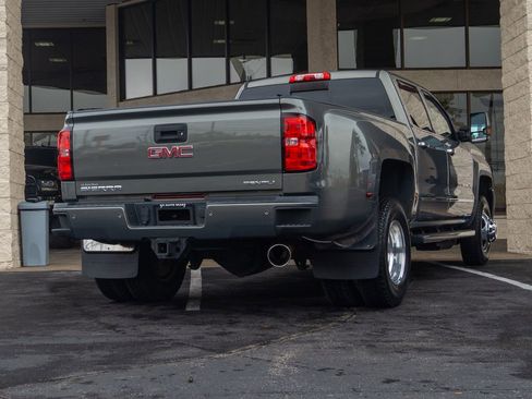 Used 2018 GMC Sierra 3500 Denali w/ Duramax Plus Package image 6