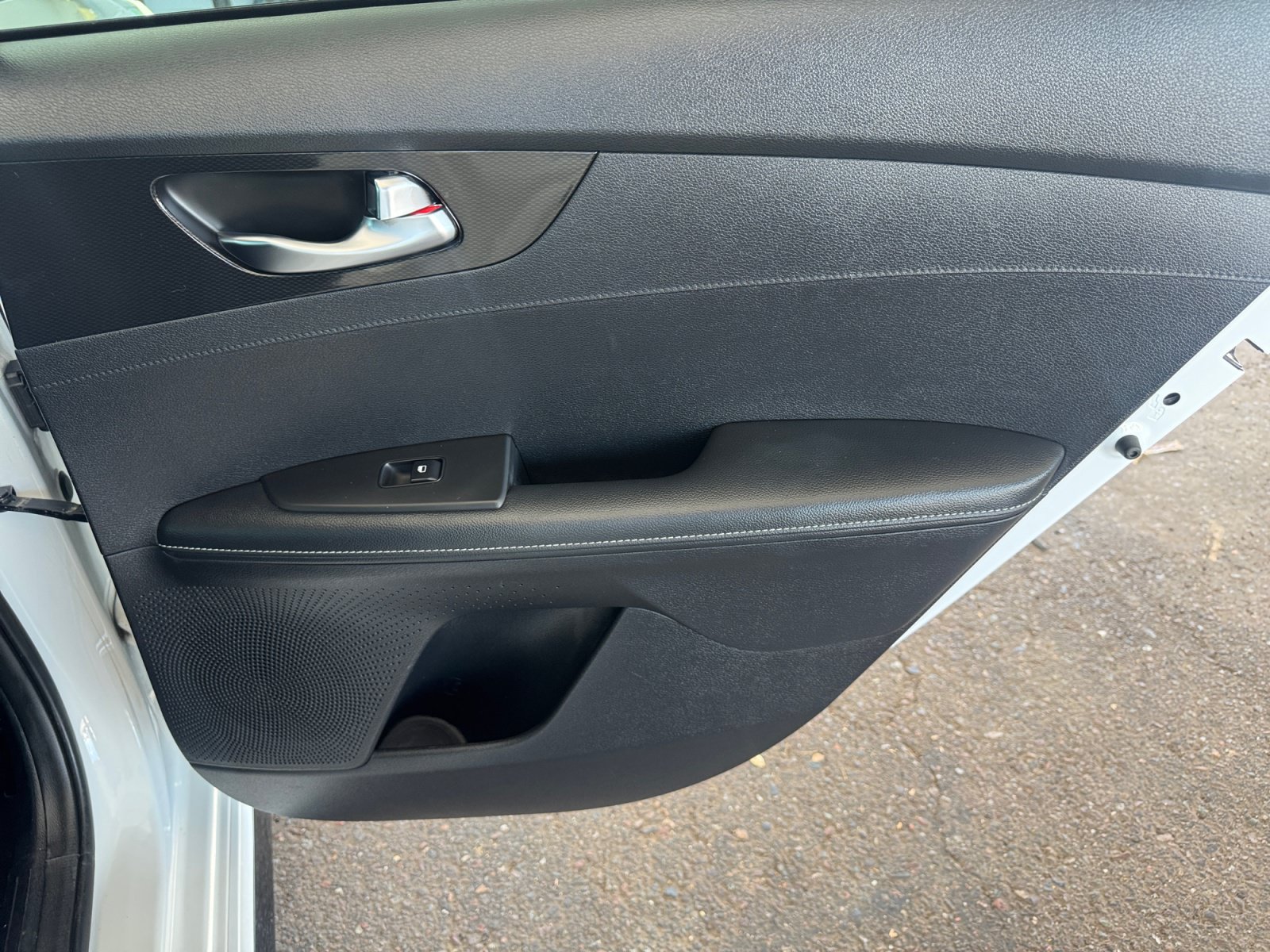 Used 2024 Kia Forte GT-Line FWD image 27
