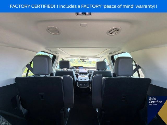 Used 2025 Ford Expedition Active AWD/4WD image 22