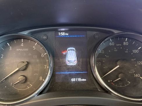 Used 2019 Nissan Rogue Sport S w/ Appearance Package AWD/4WD image 12