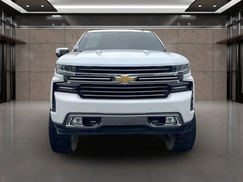 Used 2019 Chevrolet Silverado 1500 High Country w/ Technology Package image 8