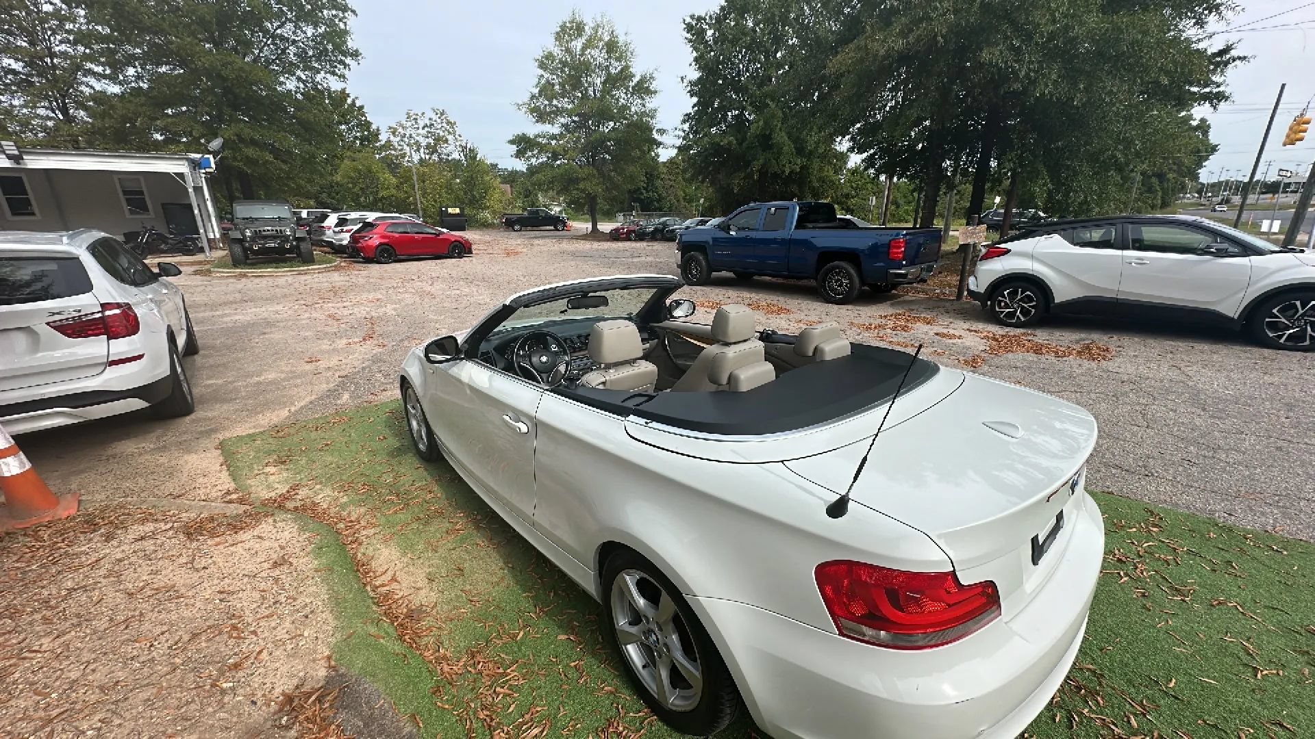 Used 2012 BMW 128i Convertible RWD image 16