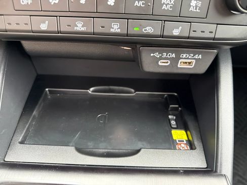 Certified 2026 Subaru Outback Premium AWD/4WD image 37