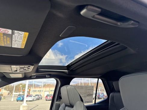 New 2026 Toyota 4Runner TRD Off-Road Premium image 12