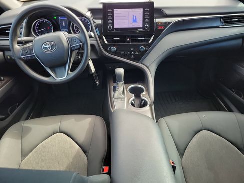 Used 2023 Toyota Camry LE image 15
