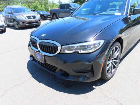 Used 2022 BMW 330i xDrive Sedan w/ Driving Assistance Package AWD/4WD image 8