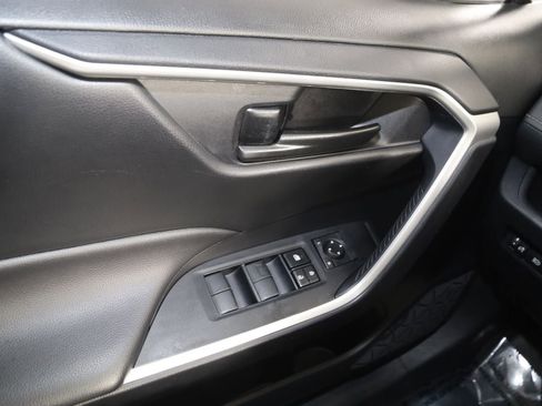 Used 2024 Toyota RAV4 LE FWD image 25