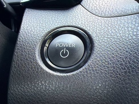 Used 2025 Toyota Camry SE FWD image 20