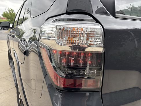 Used 2024 Toyota 4Runner TRD Off-Road AWD/4WD image 12