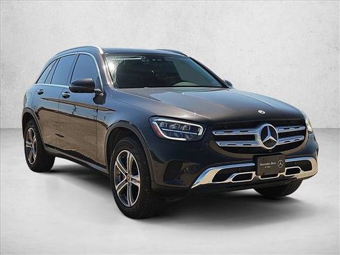 Certified 2022 Mercedes-Benz GLC 300 image 3