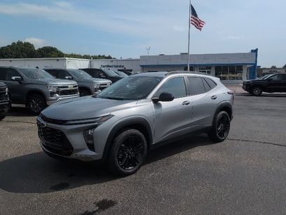 Used 2025 Chevrolet Trax ACTIV w/ Driver Confidence Package