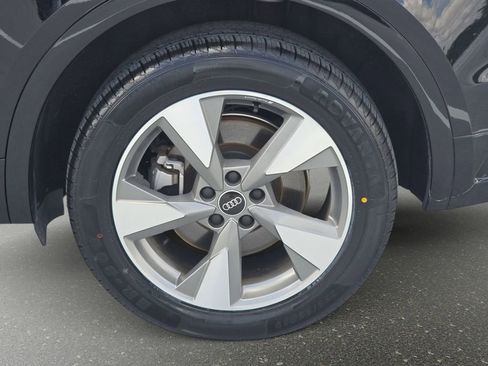Certified 2023 Audi Q5 2.0T Premium Plus w/ Premium Plus Package AWD/4WD image 30