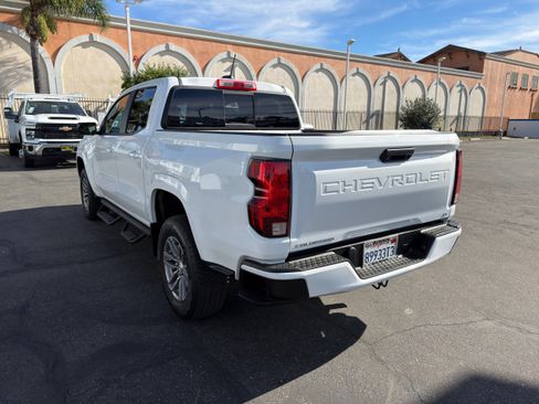 Used 2023 Chevrolet Colorado LT w/ LT Convenience Package image 6