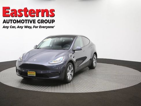 Used 2023 Tesla Model Y Long Range AWD/4WD image 51