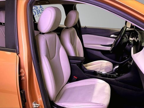Used 2024 Buick Encore GX Preferred FWD image 28