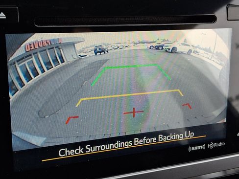 Used 2017 Subaru Outback 2.5i Premium image 17