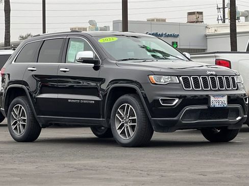 Used 2022 Jeep Grand Cherokee Limited image 2