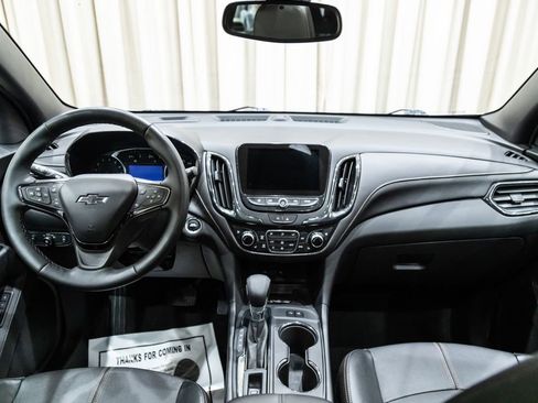Used 2023 Chevrolet Equinox Premier AWD/4WD image 14