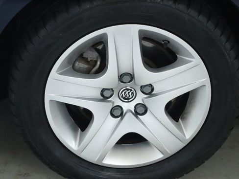 Used 2011 Buick LaCrosse CX image 39