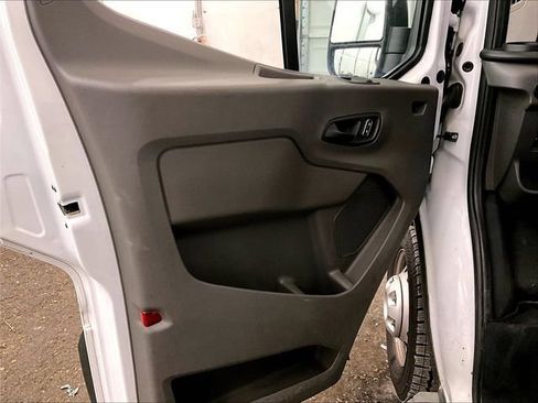 Used 2023 Ford Transit 250 Low Roof AWD w/ Exterior Upgrade Package image 22