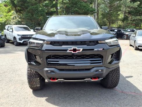 New 2026 Chevrolet Colorado ZR2 w/ Technology Package AWD/4WD image 32