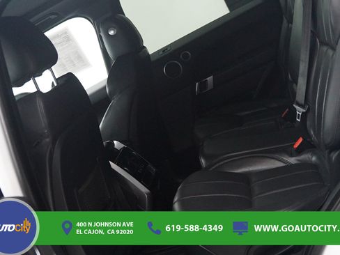 Used 2017 Land Rover Range Rover Sport HSE AWD/4WD image 14