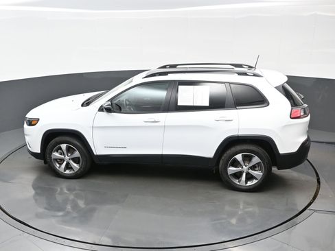 Used 2022 Jeep Cherokee Limited image 35