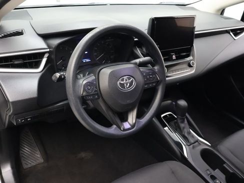 Used 2024 Toyota Corolla LE FWD image 15